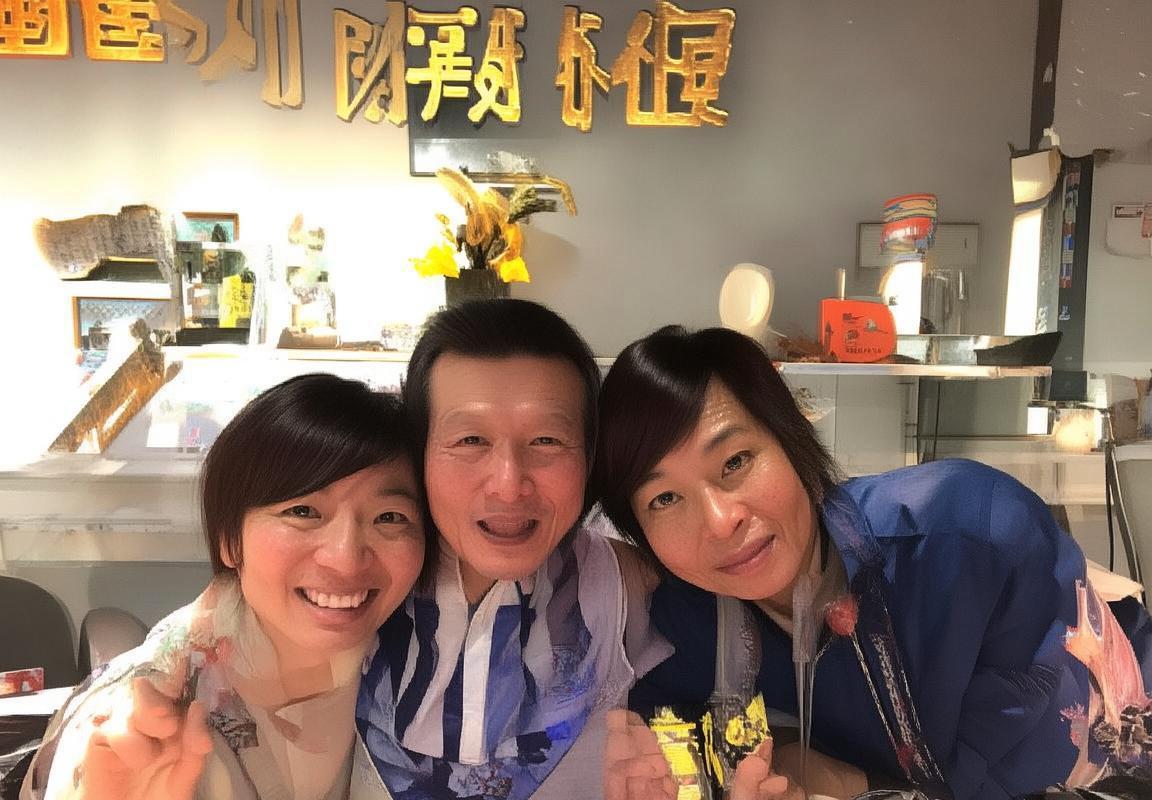 巴萨尤文巅峰对决：梅西C罗欧战火花碰撞解析